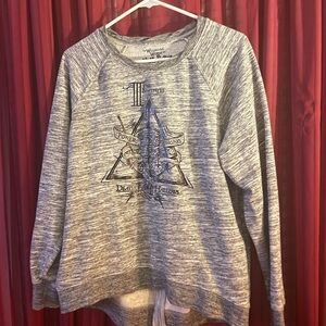 Gray Graphic Sweatshirt
